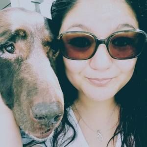 Meet your Posher, Karissa